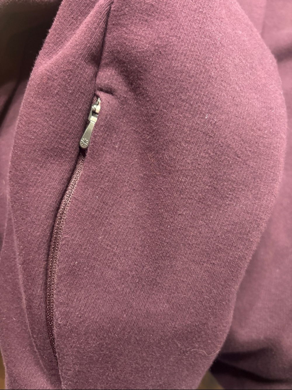 Athleta Purple Pullover Sweatshirt Top Workout Coverup Gym Lounge Size Small - Picture 9 of 9